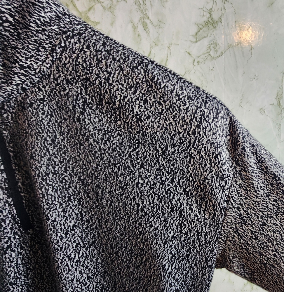 AVIA Heather Gray 1/4 Zip - Picture 4 of 8